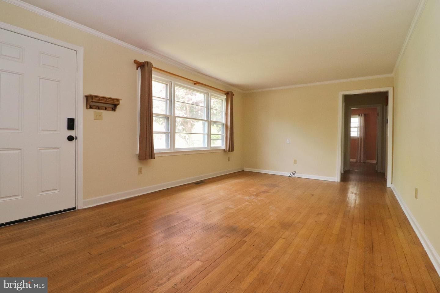 1405 Westchester Street photo 9