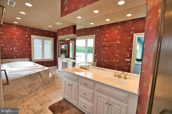 712 Riverside Pines Court photo 37