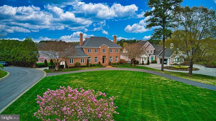 712 Riverside Pines Court photo 4