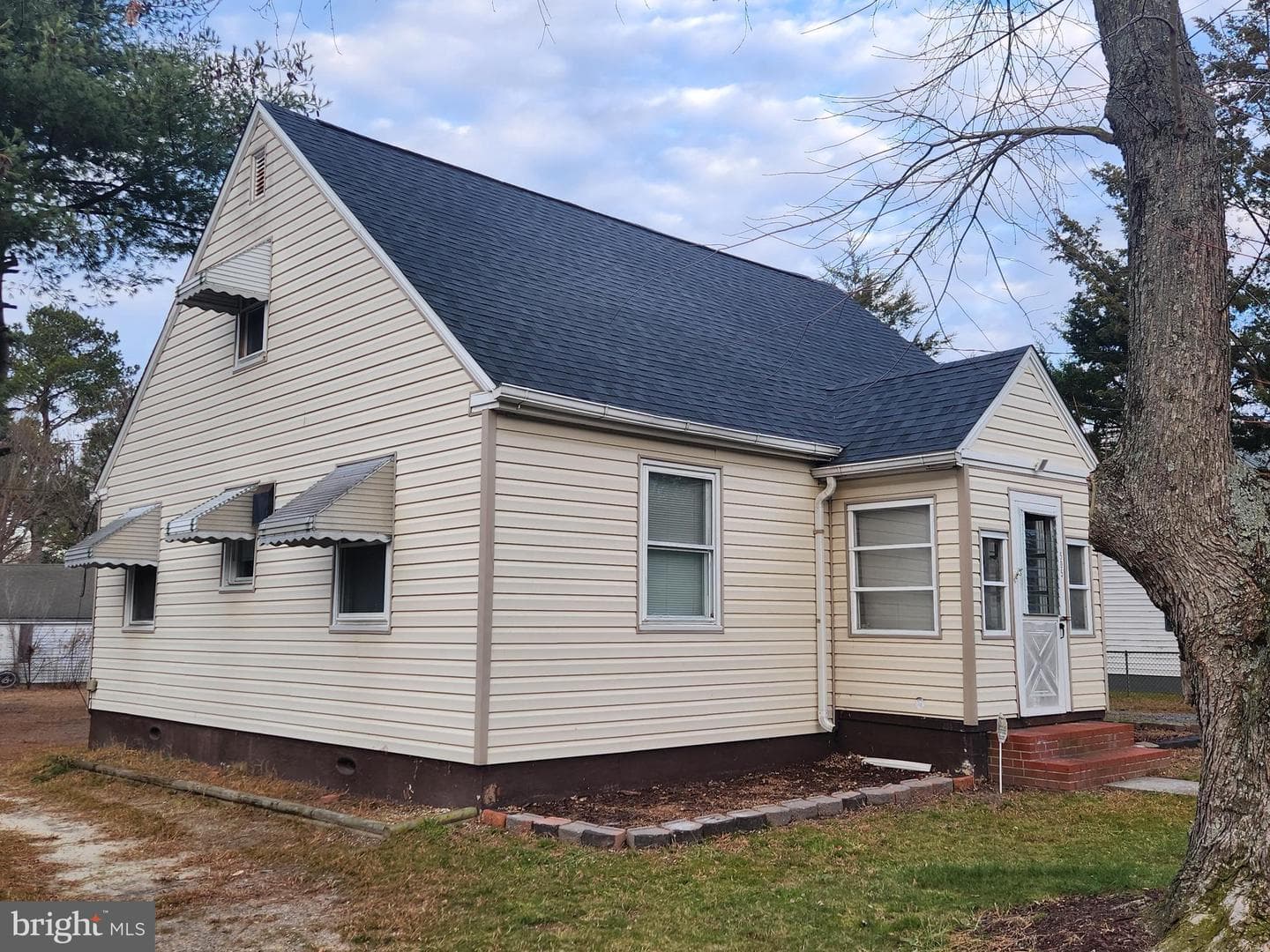 505 E College Avenue photo 22