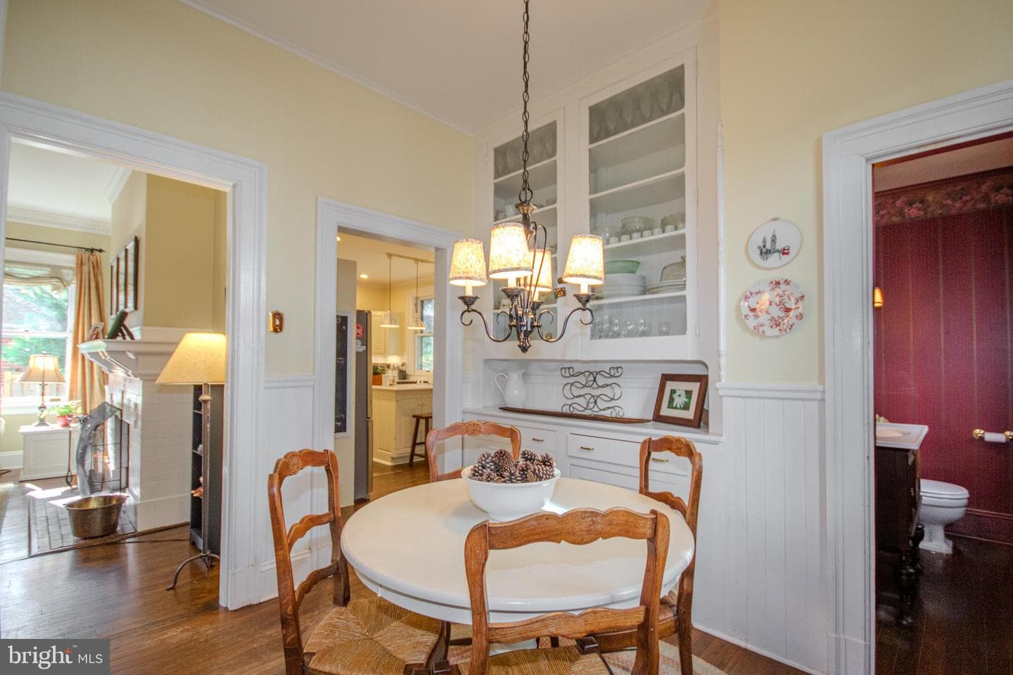 102 W William Street photo 14
