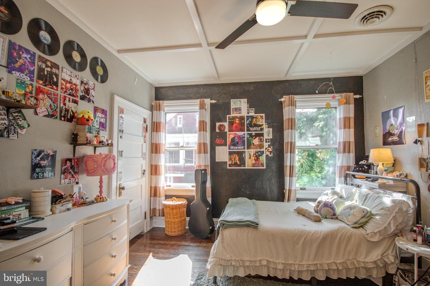 102 W William Street photo 35