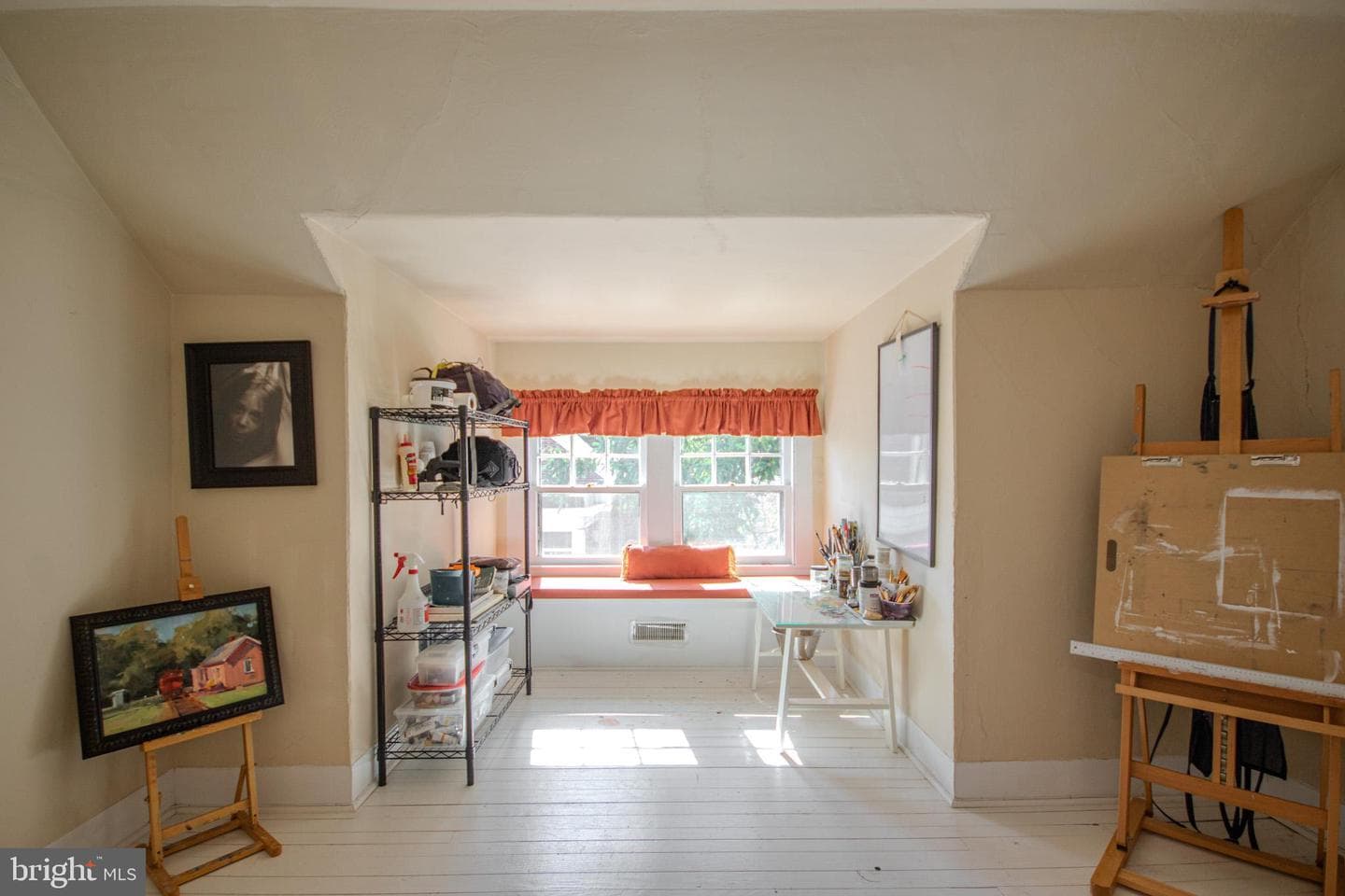 102 W William Street photo 38