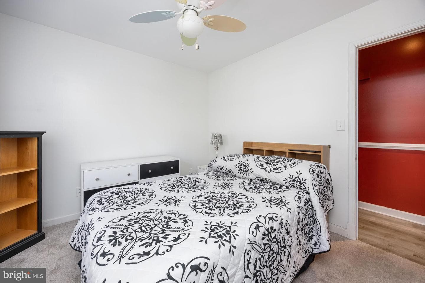 1036 S Schumaker Drive photo 39