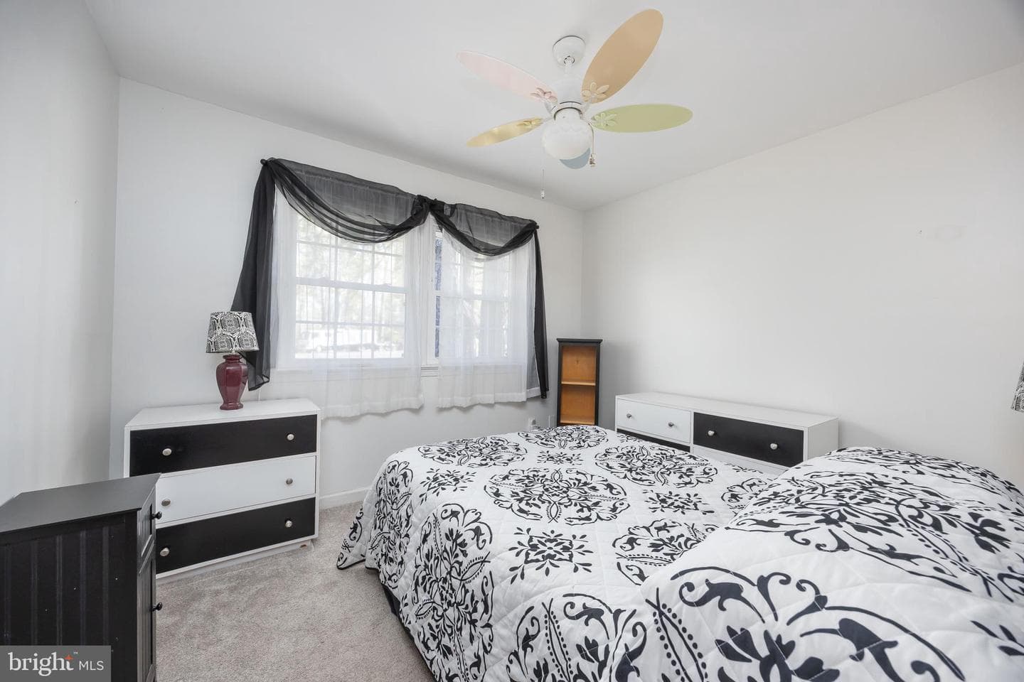 1036 S Schumaker Drive photo 40