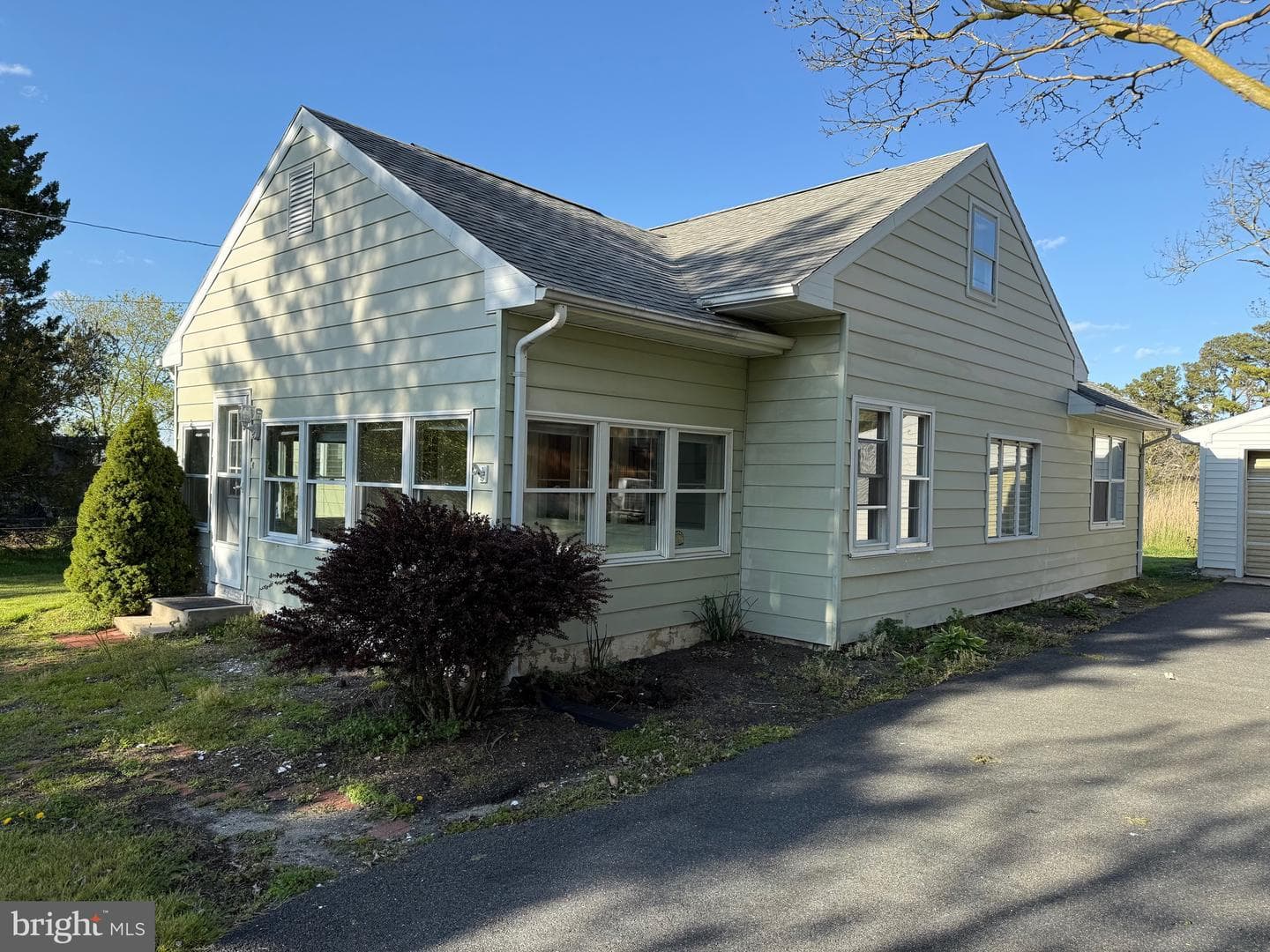 4747 Tyaskin Road photo 3