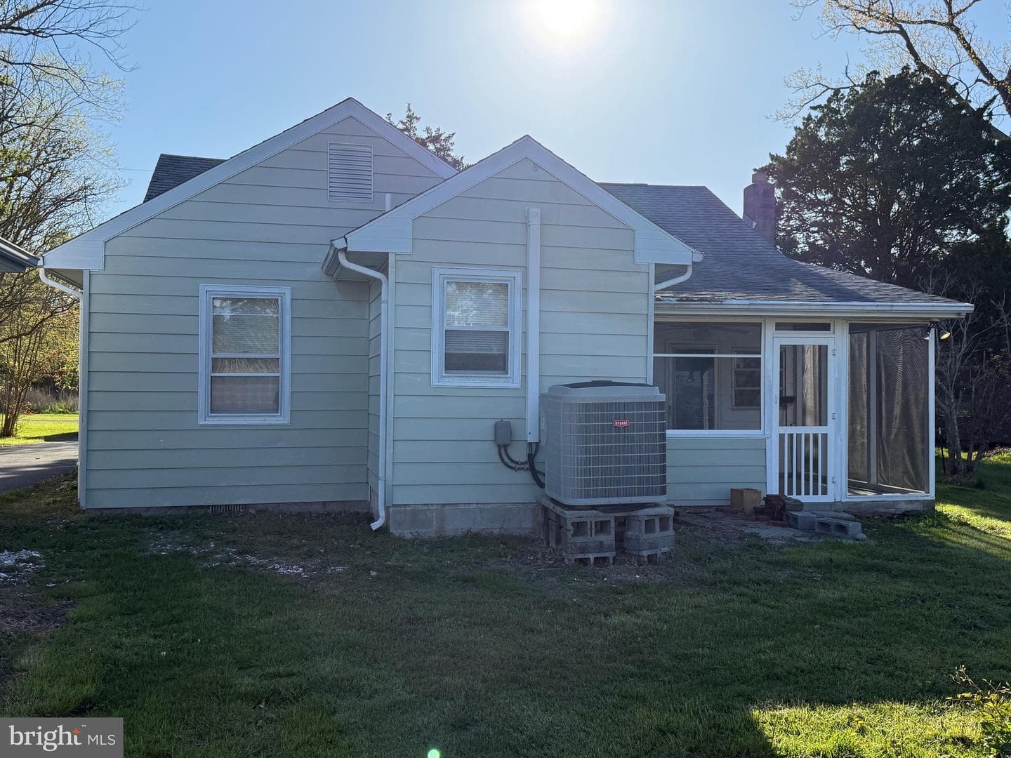 4747 Tyaskin Road photo 5