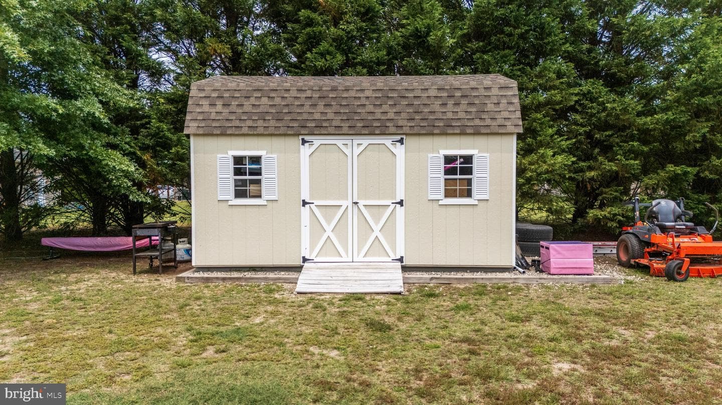 10037 Grapevine Road photo 42