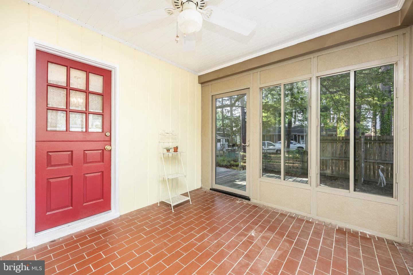 700 S Park Drive photo 23
