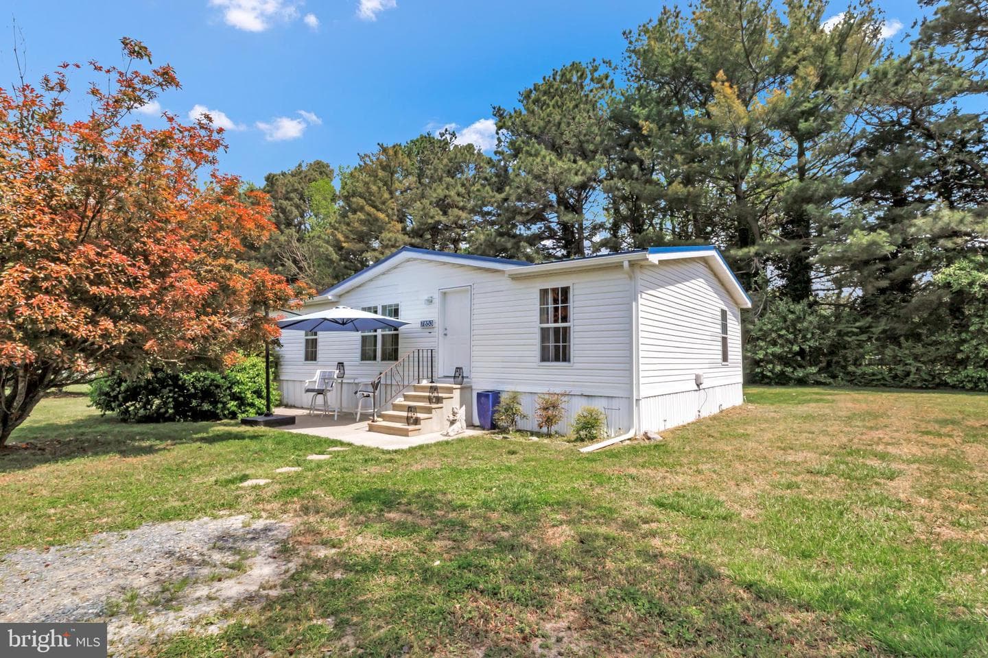 7853 Bennett Park Drive photo 2