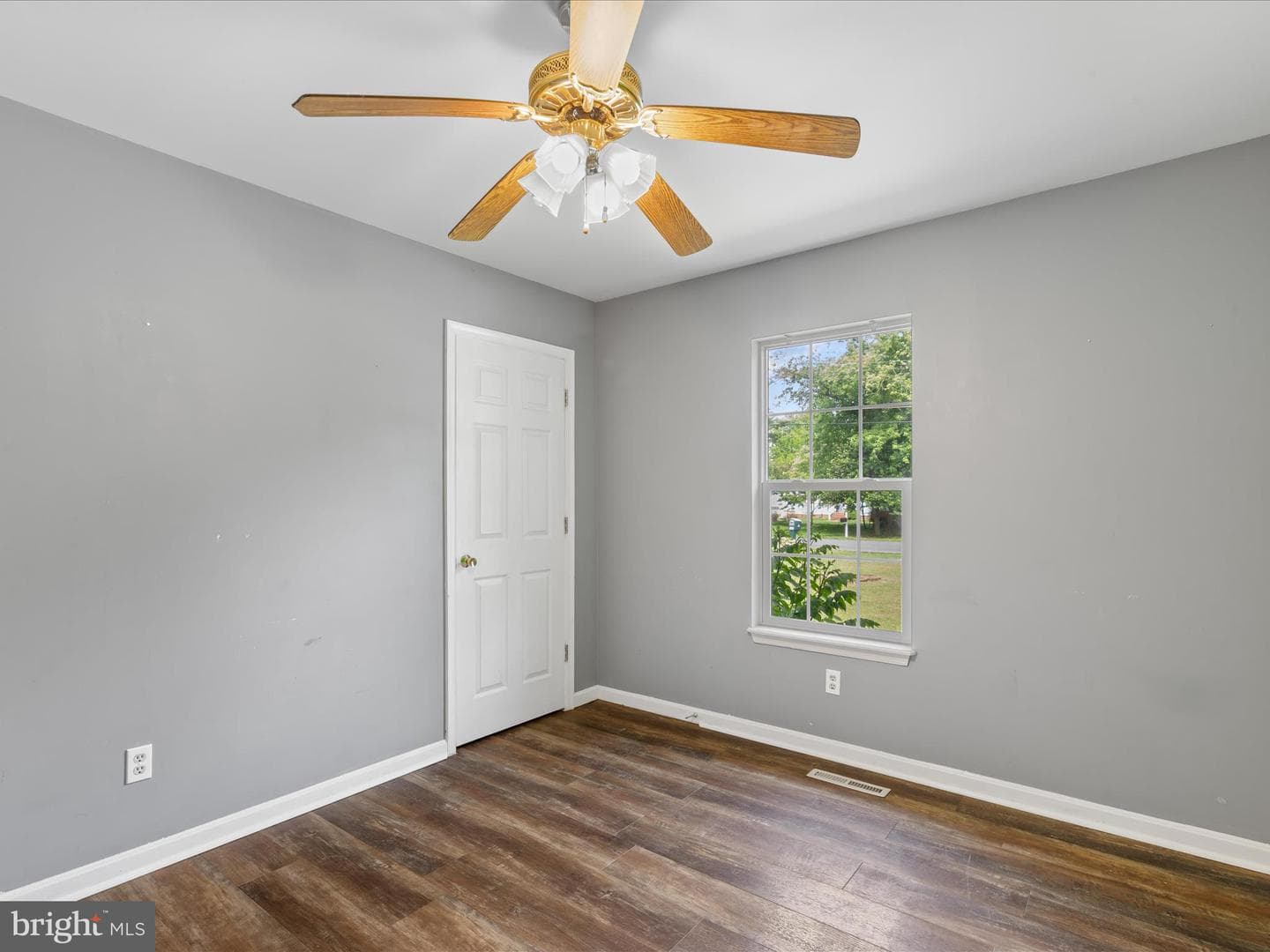 112 Jerome Drive photo 24