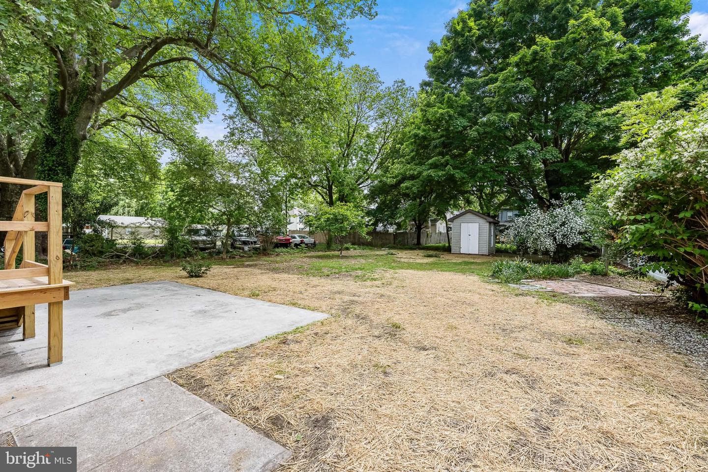 10 E Chestnut Street photo 29