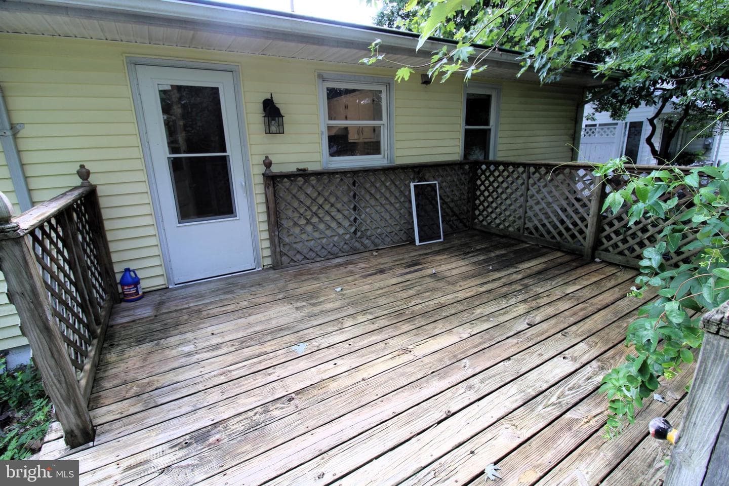 512 Regency Drive photo 27