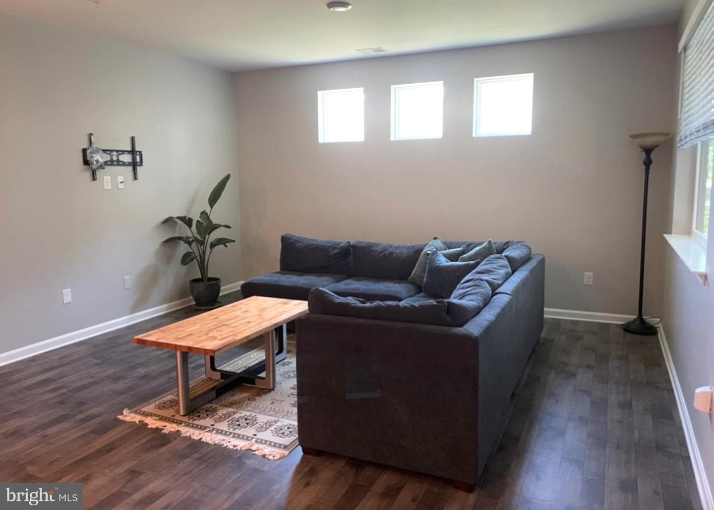 104 Hunters Way photo 11
