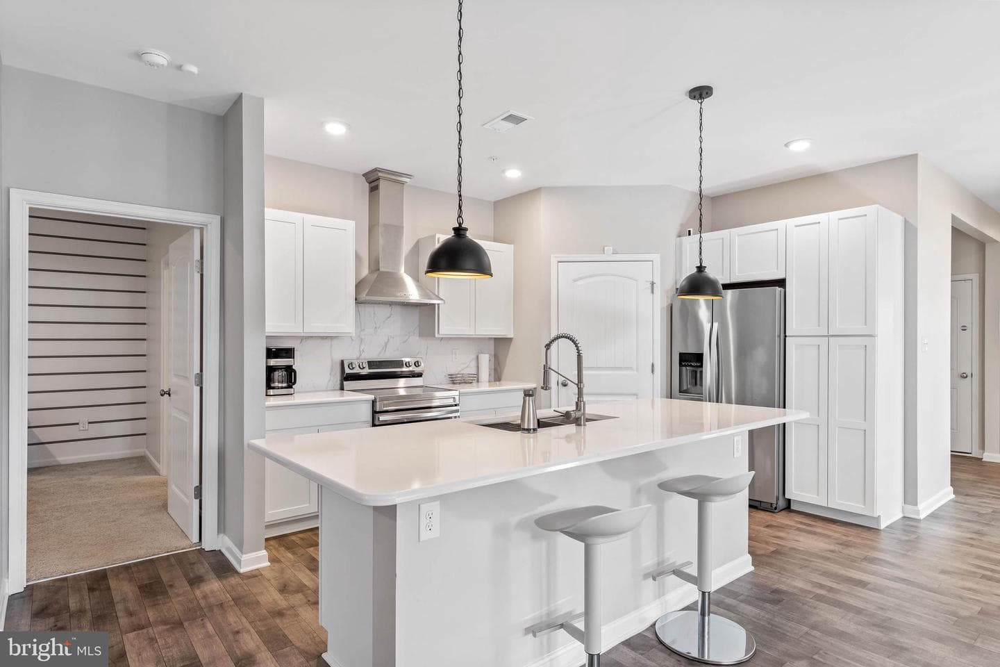 104 Hunters Way photo 18