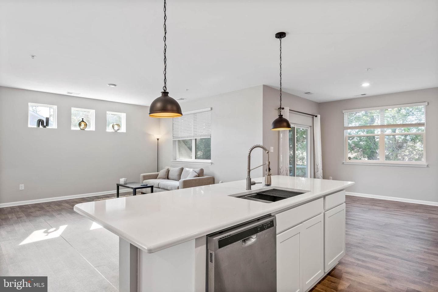 104 Hunters Way photo 22