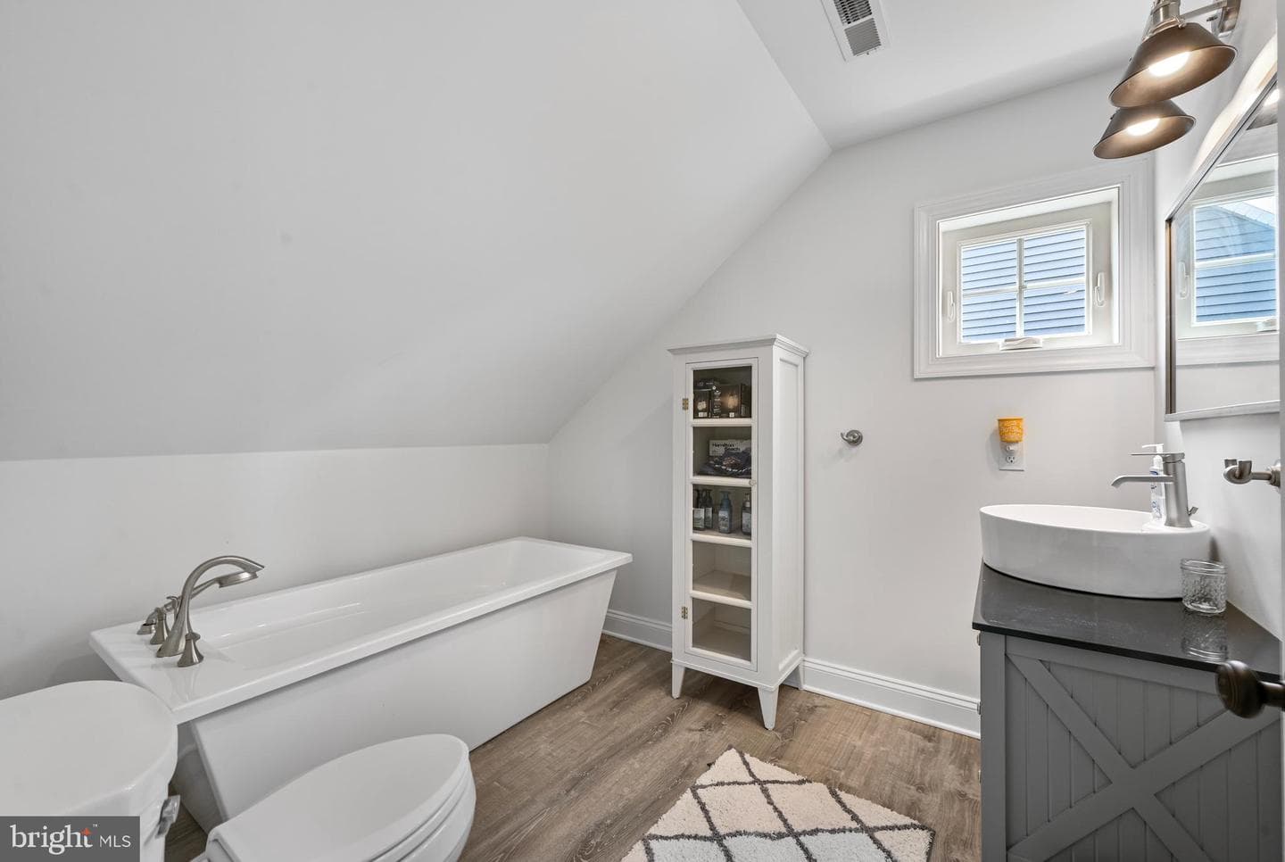 5688 Kirkpatrick Court photo 28