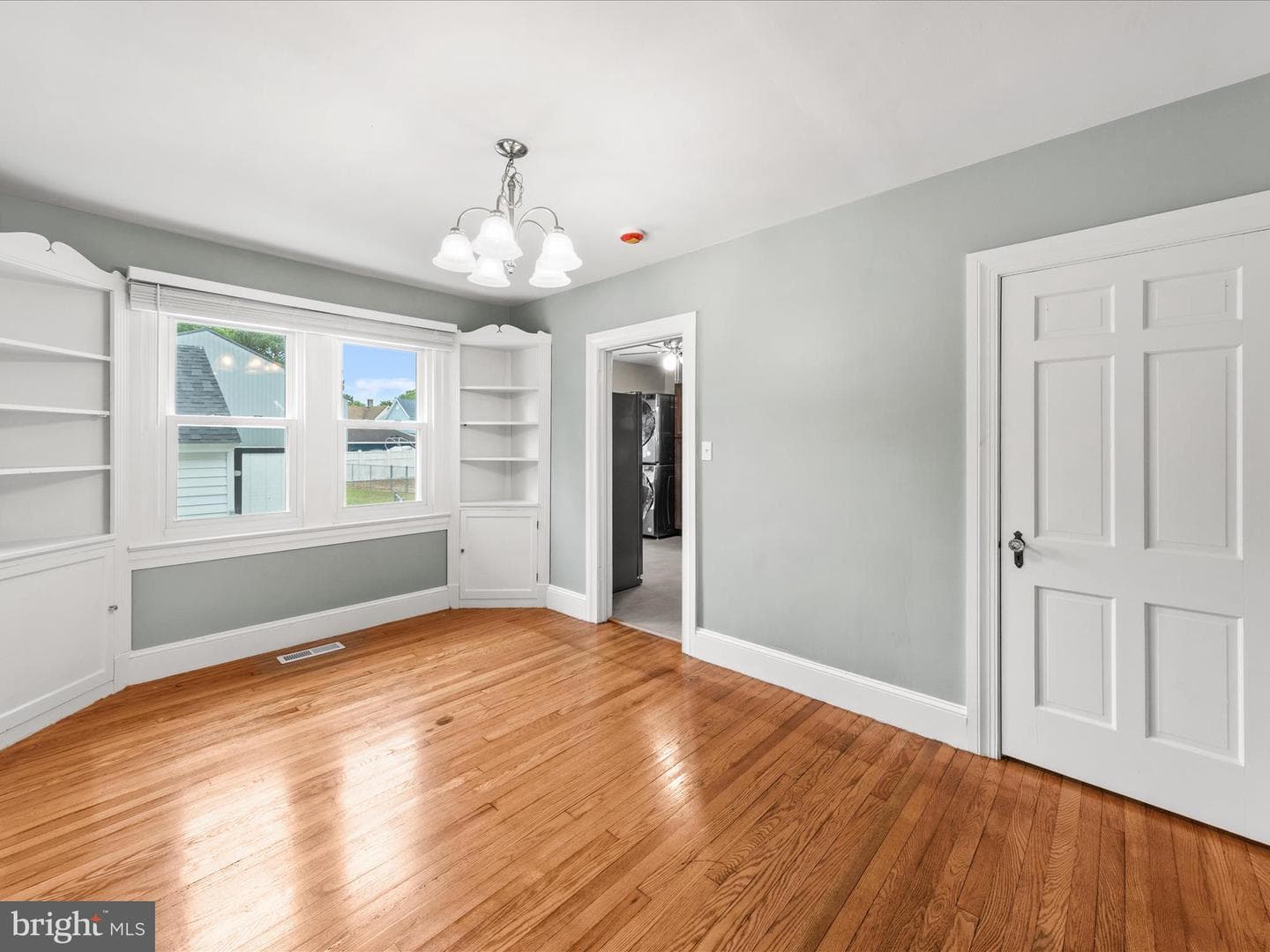 304 N Main Street photo 12