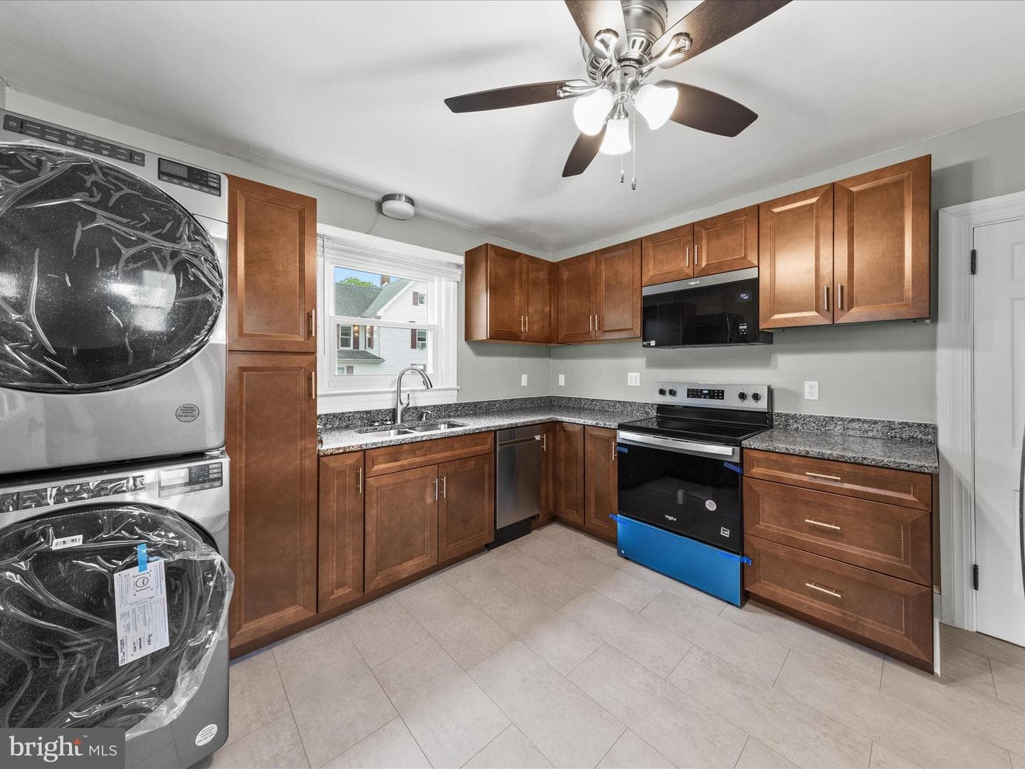 304 N Main Street photo 14
