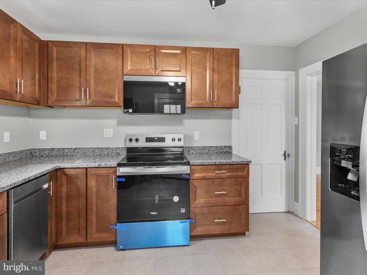 304 N Main Street photo 19