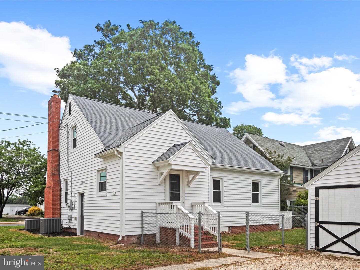 304 N Main Street photo 39
