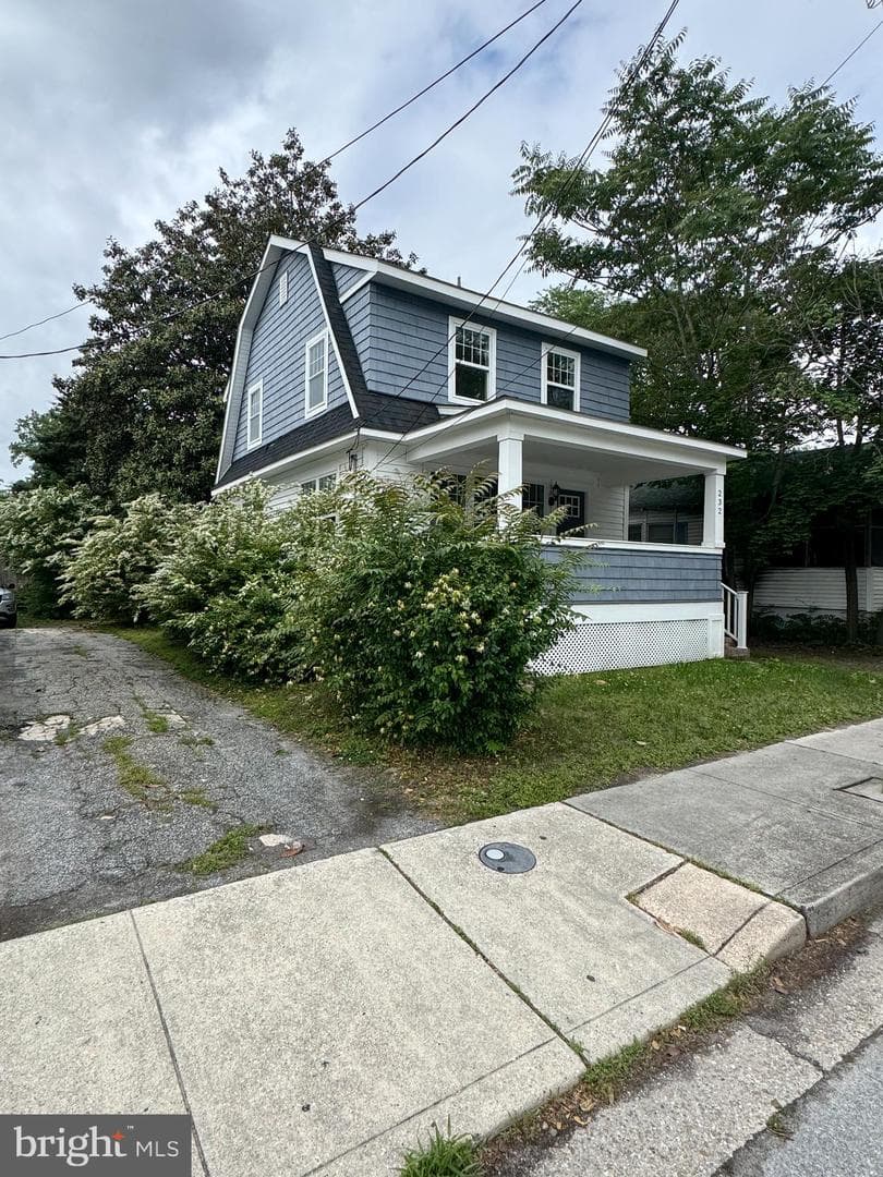 232 Ohio Avenue photo 2
