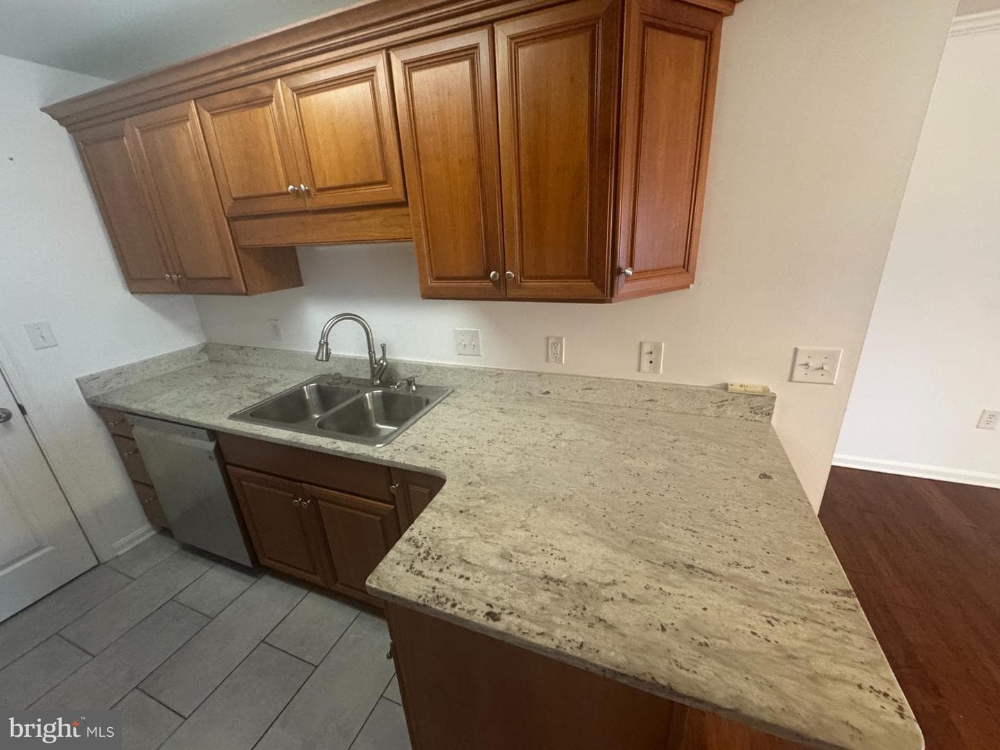 1103 S Schumaker Drive #c-309 photo 5