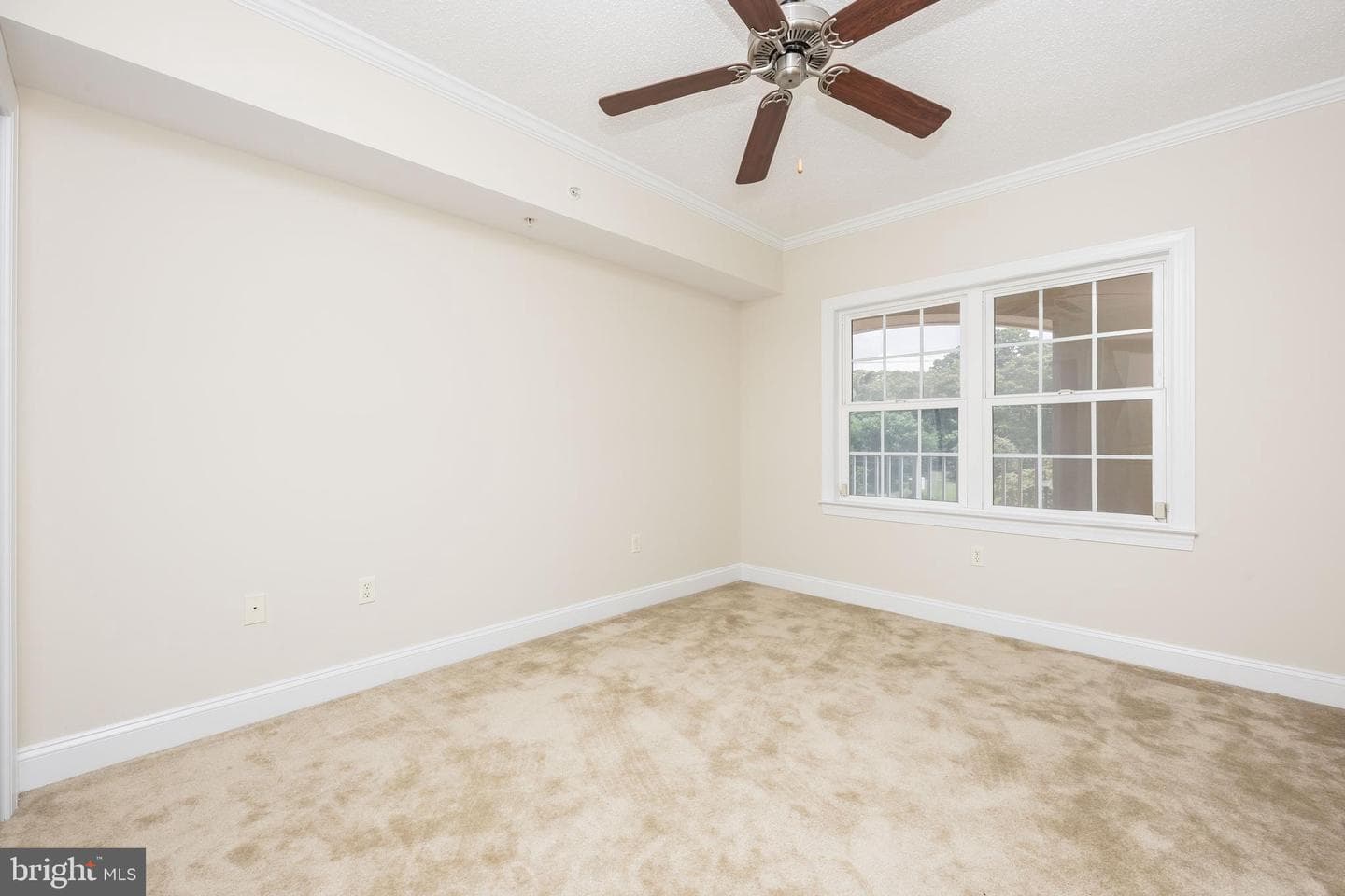 530 Riverside Drive #202 photo 33