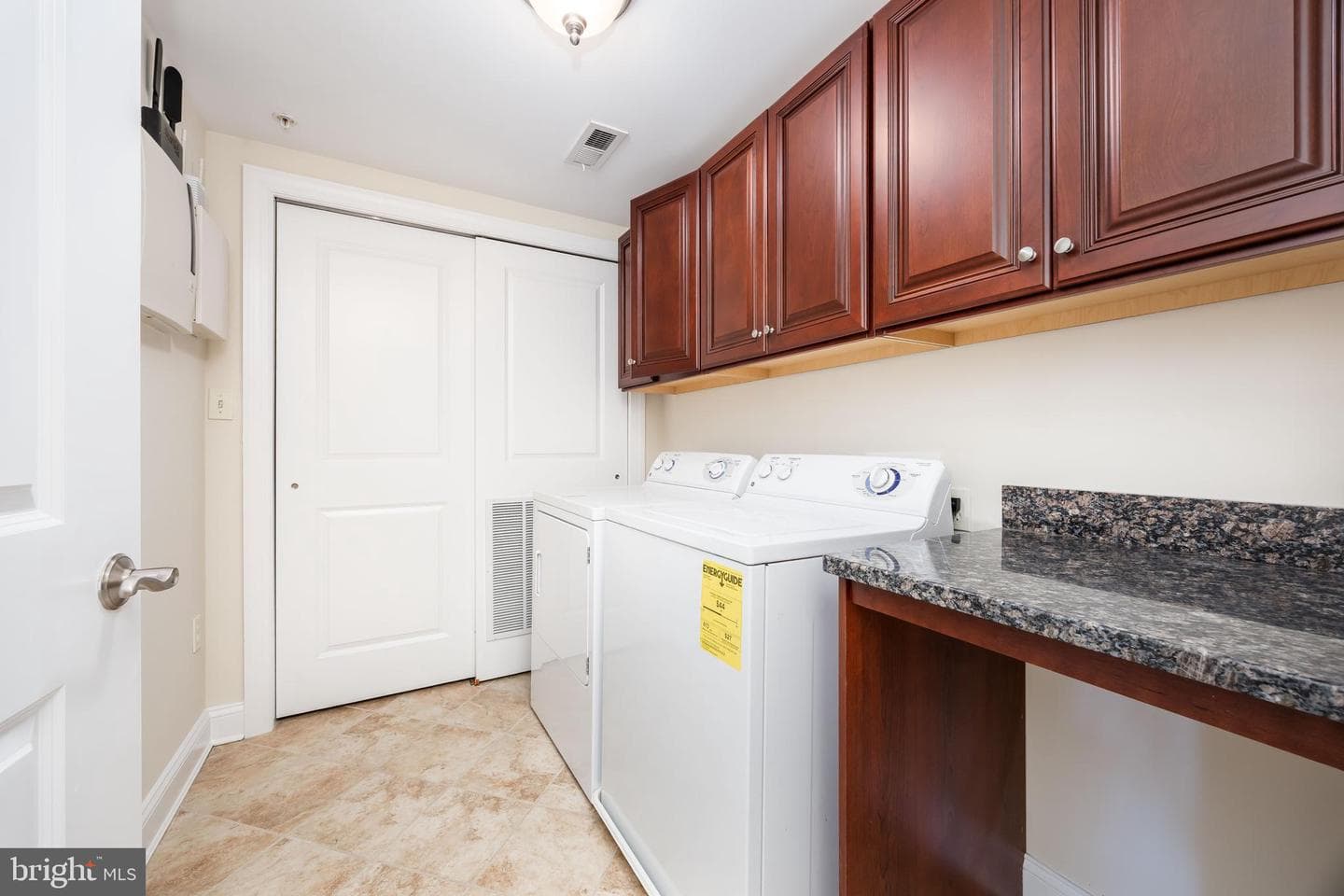 530 Riverside Drive #202 photo 37