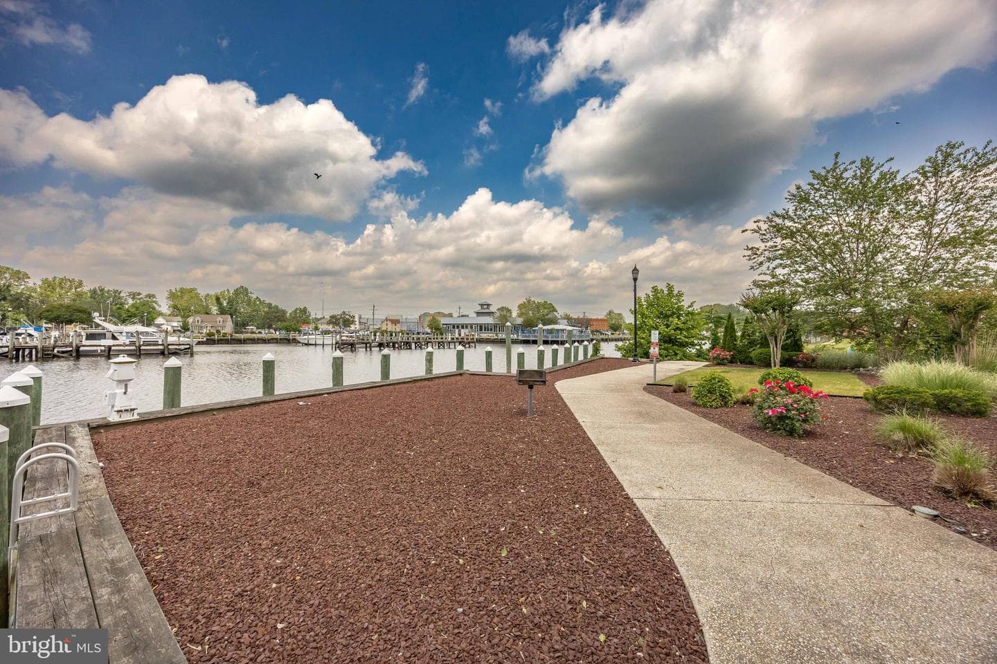 530 Riverside Drive #202 photo 57