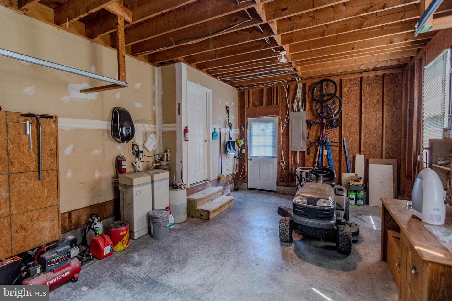 27836 Clearwater Court photo 18