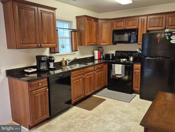 1311 Aspen Dr photo 11
