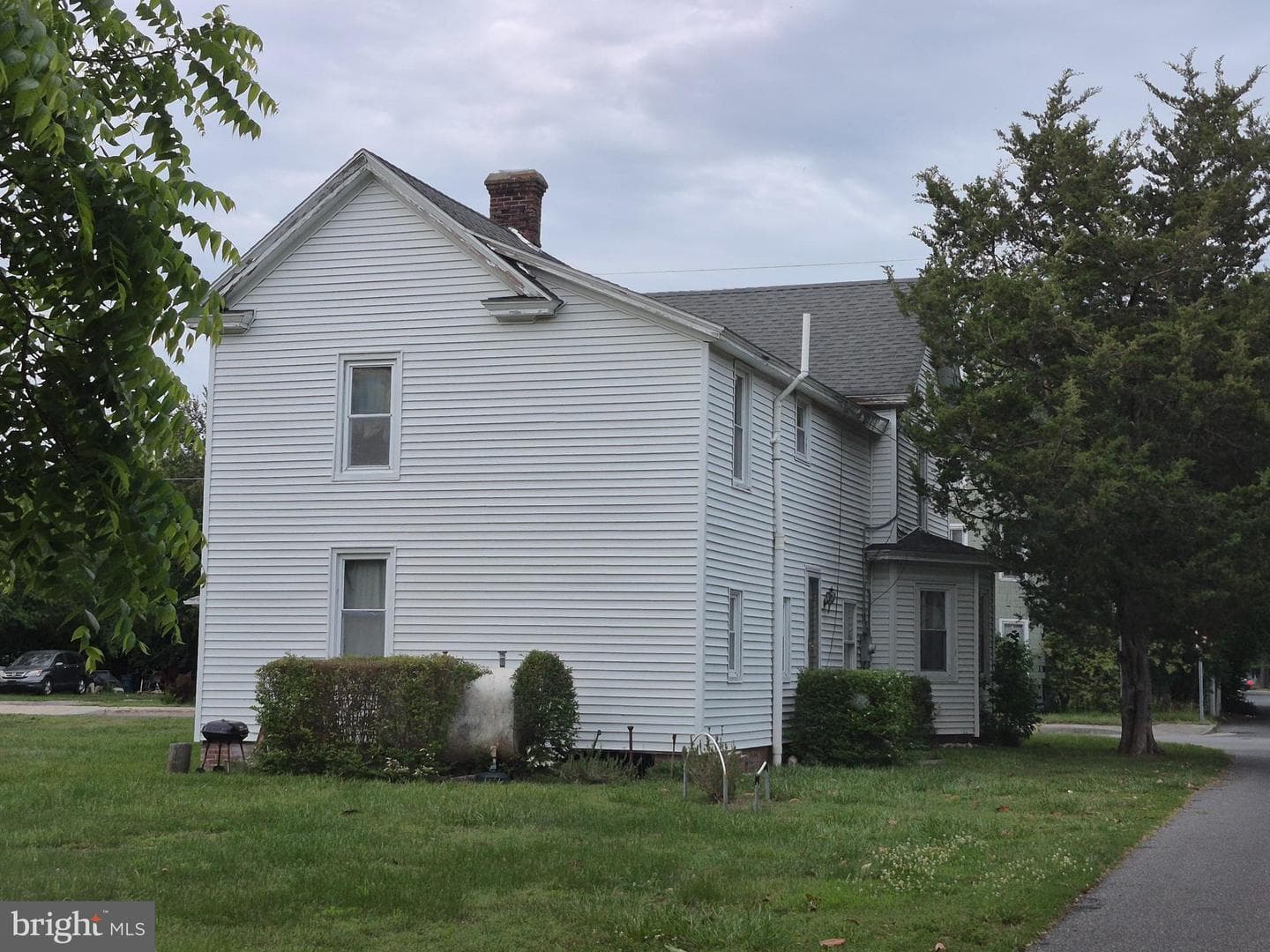 418 E Elizabeth St., photo 33