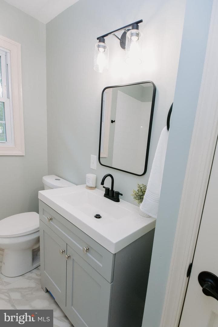 1721 Crestwood Circle photo 20