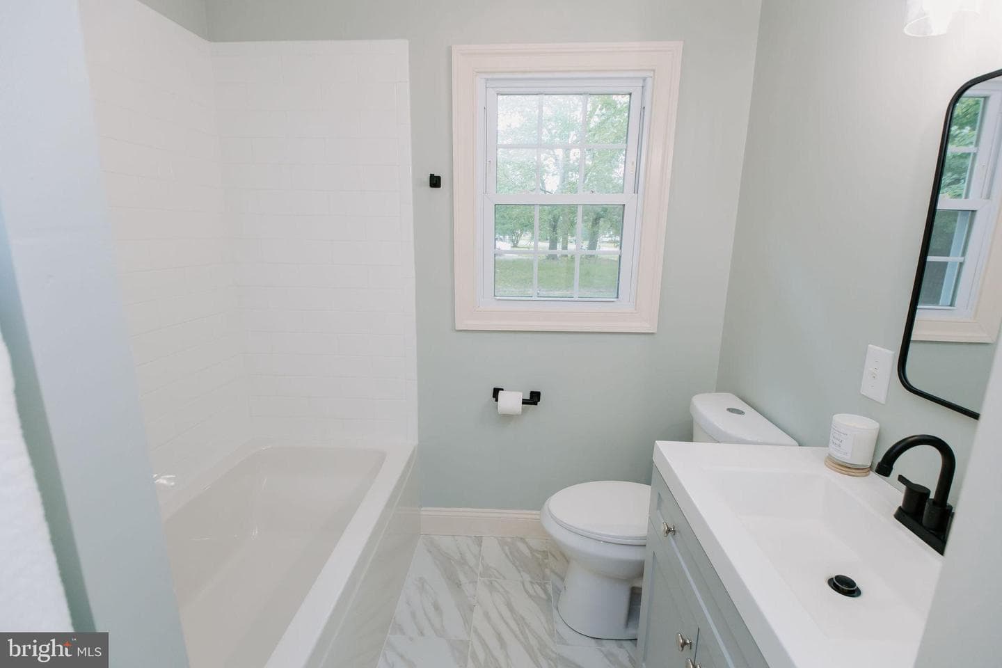 1721 Crestwood Circle photo 23