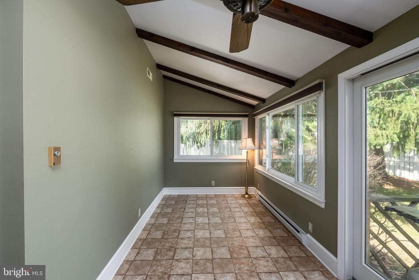 609 Manor Drive photo 16