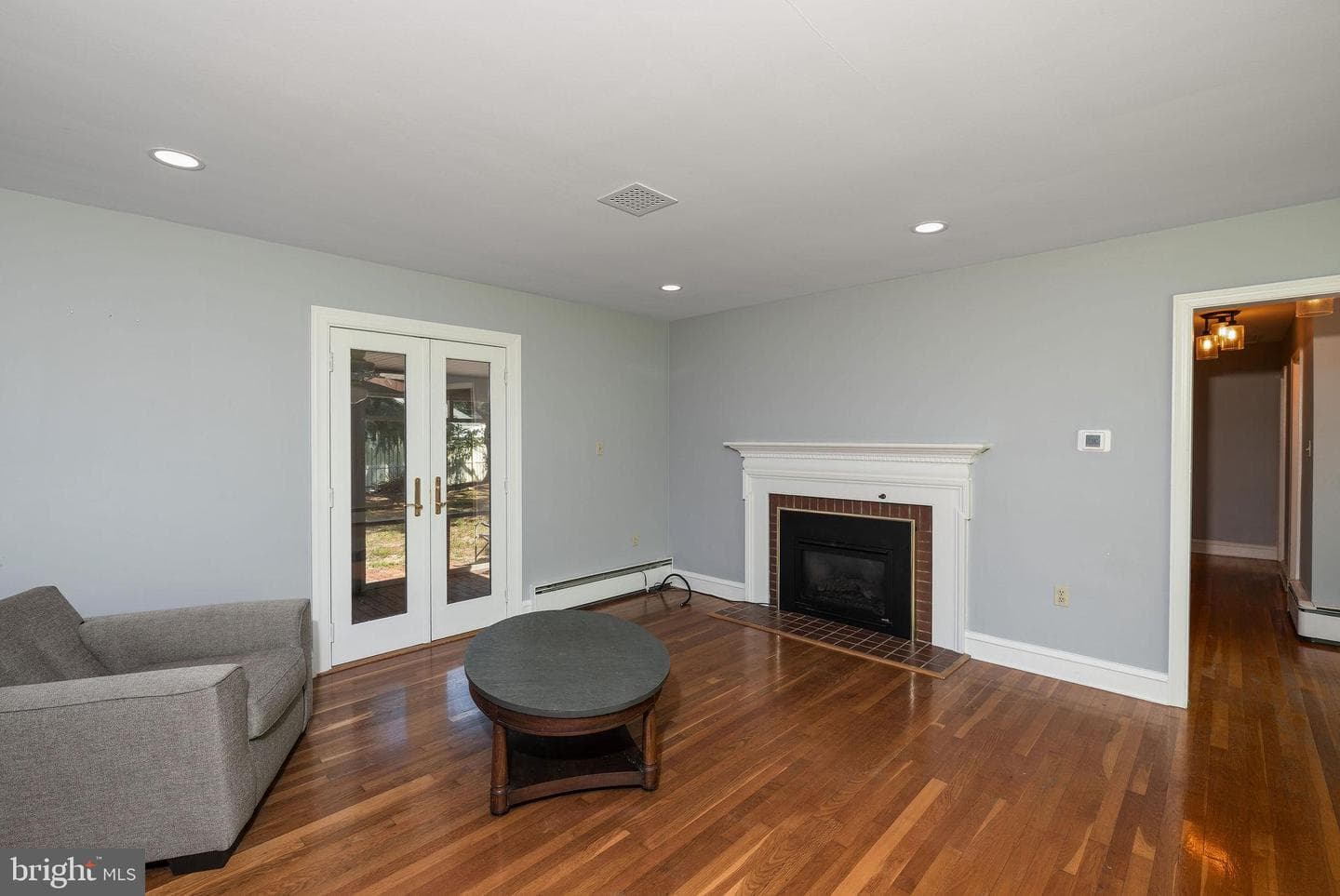609 Manor Drive photo 22