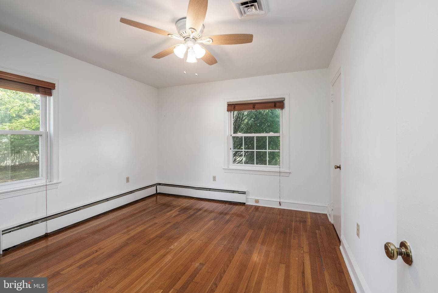 609 Manor Drive photo 31