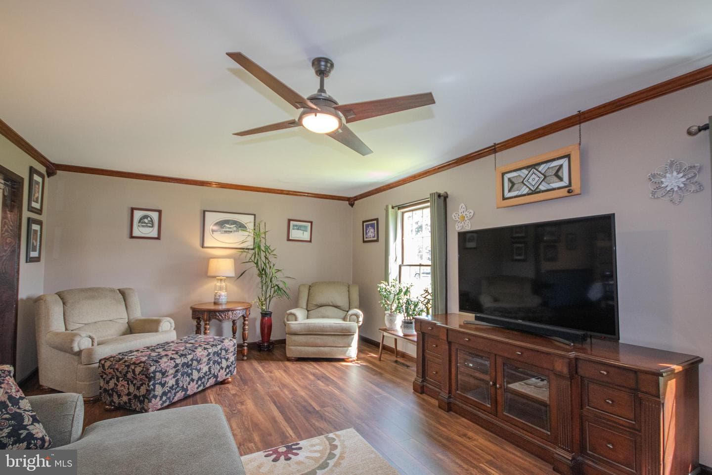 27778 Crittenden Court photo 9