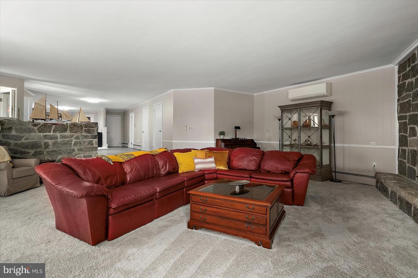 303 South Boulevard photo 14