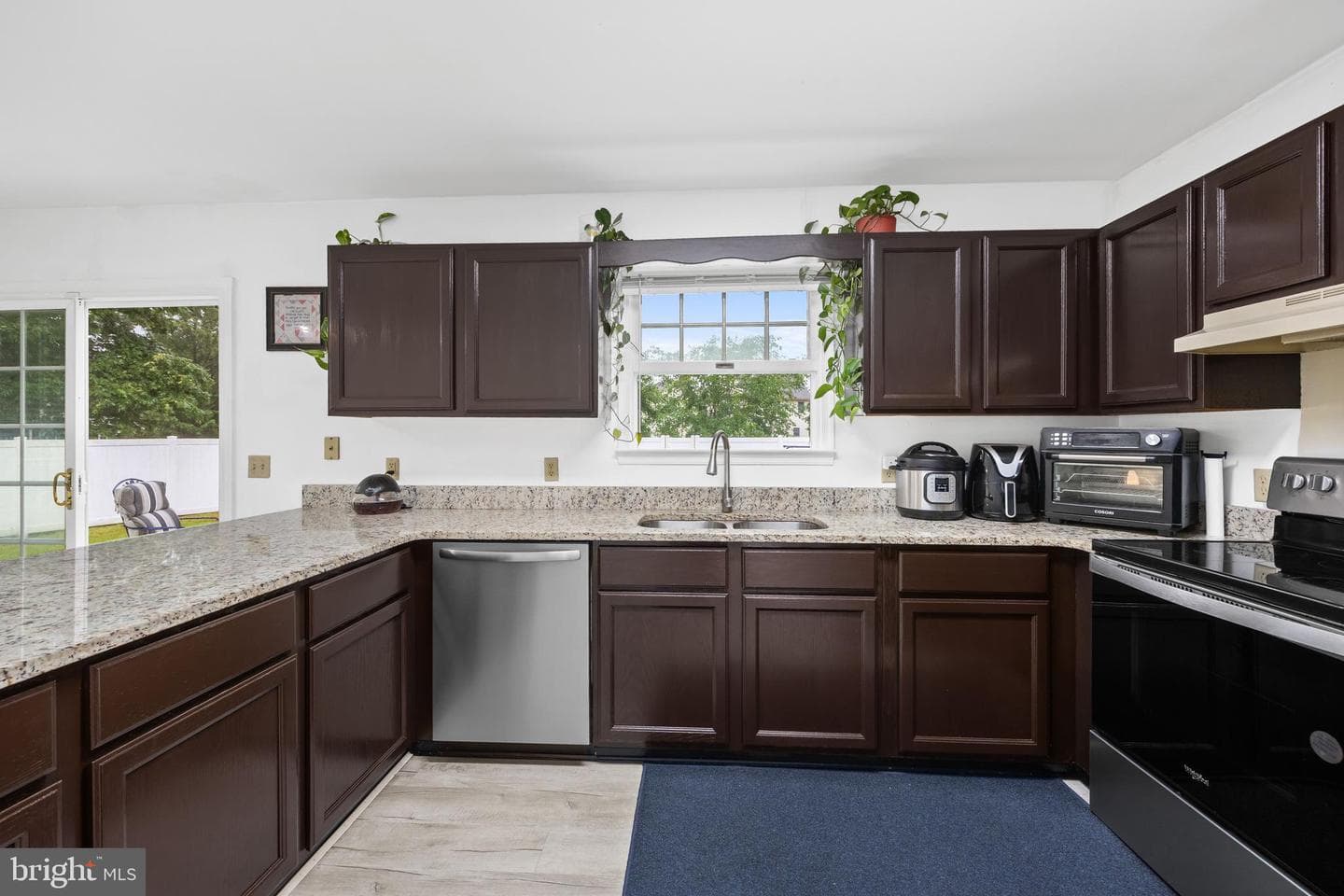 30085 Haymarket Court photo 22