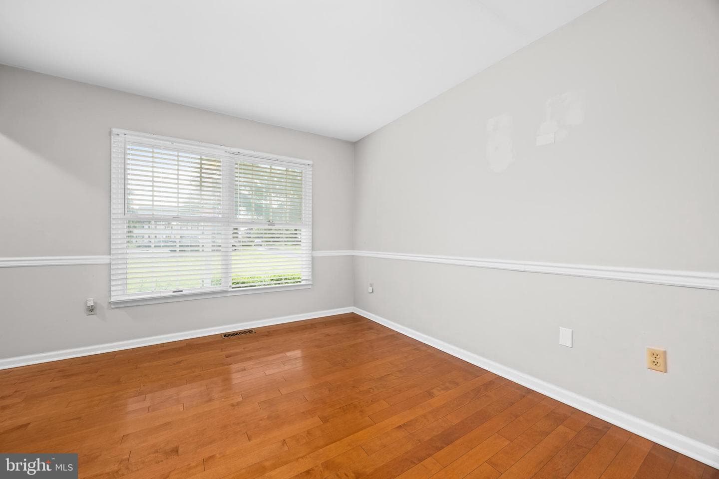 30085 Haymarket Court photo 27