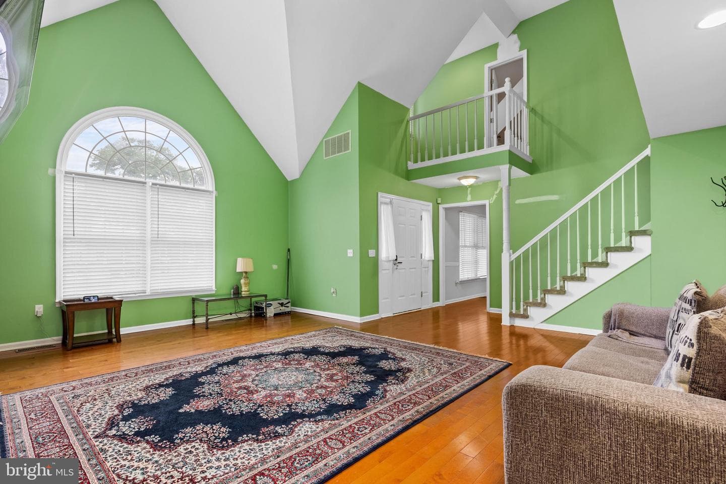 30085 Haymarket Court photo 32