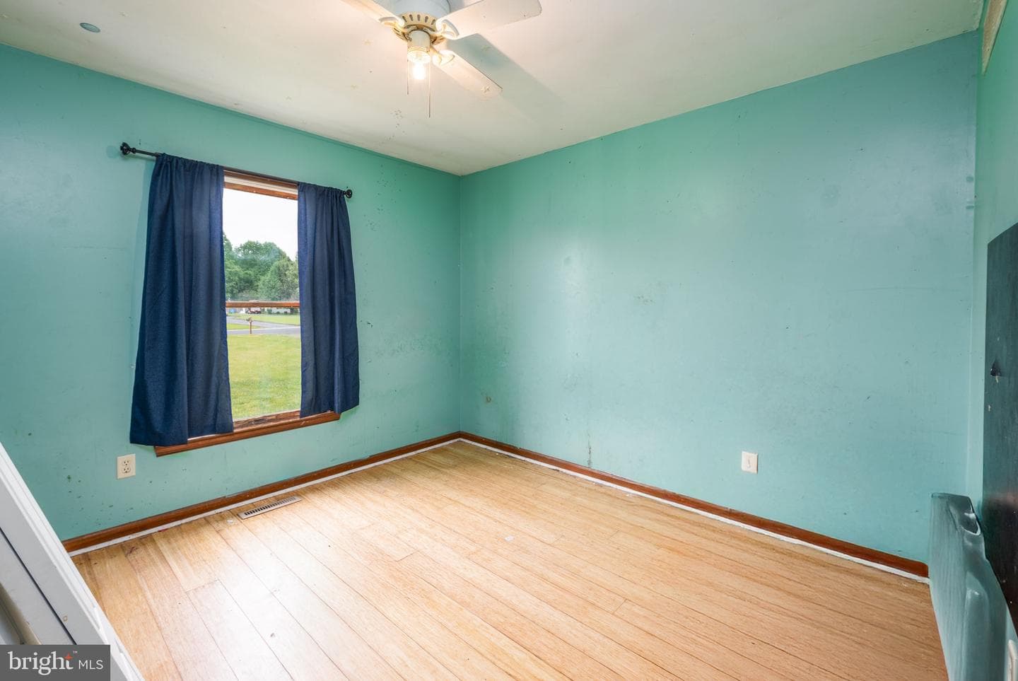 502 Barnsdale Drive photo 22