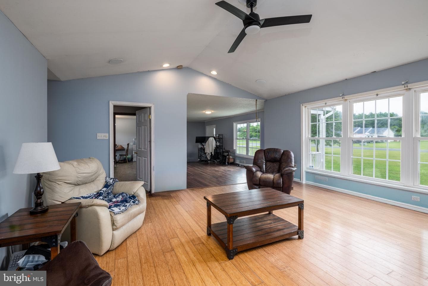 502 Barnsdale Drive photo 9