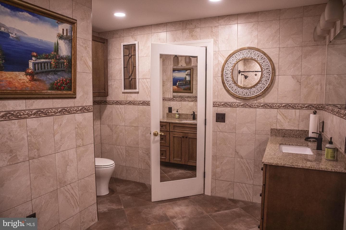 27135 E Lillian Street photo 17