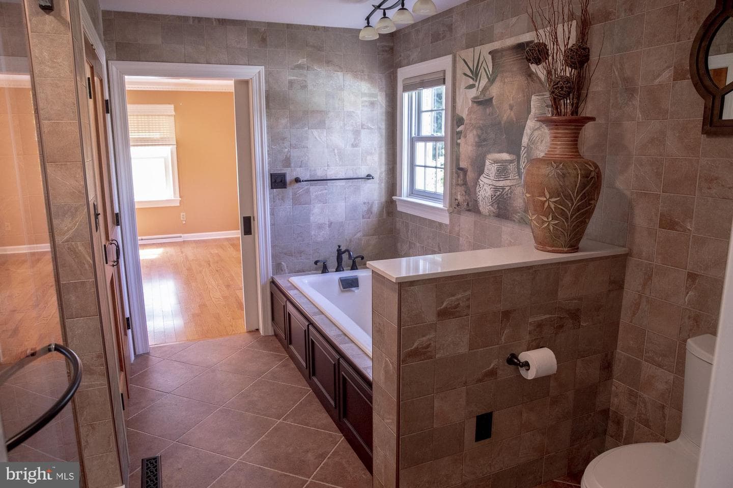 27135 E Lillian Street photo 21