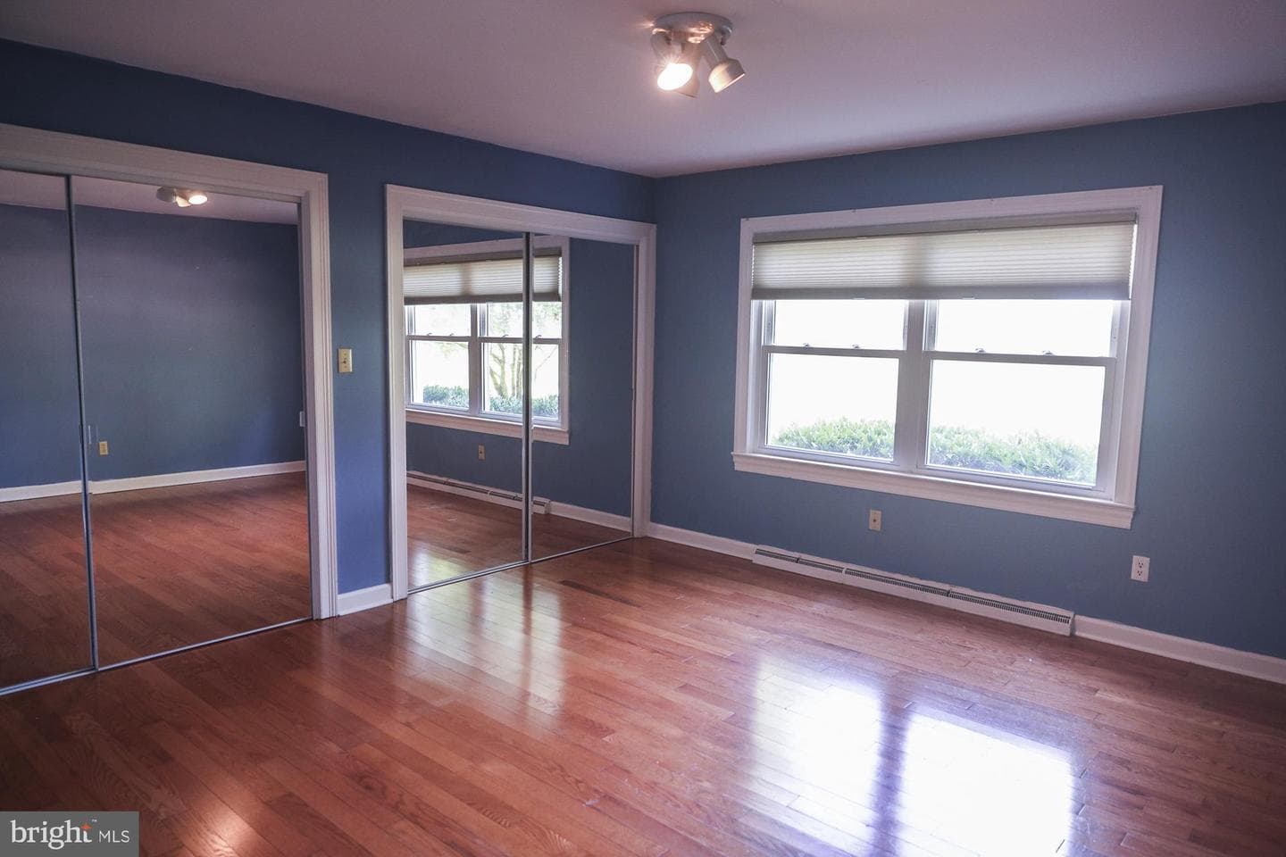 27135 E Lillian Street photo 29