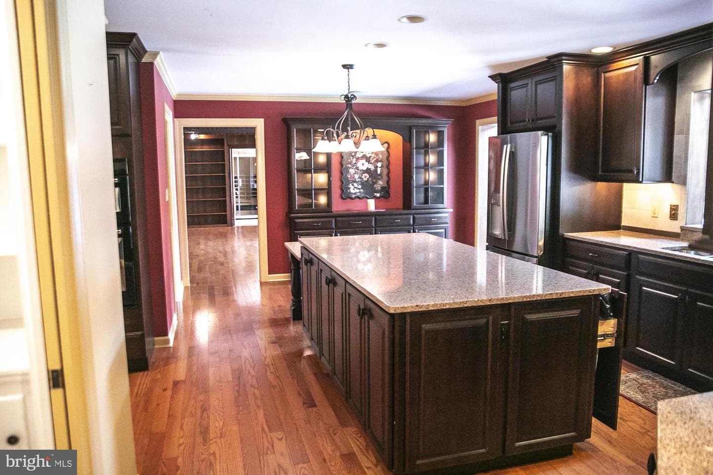 27135 E Lillian Street photo 33