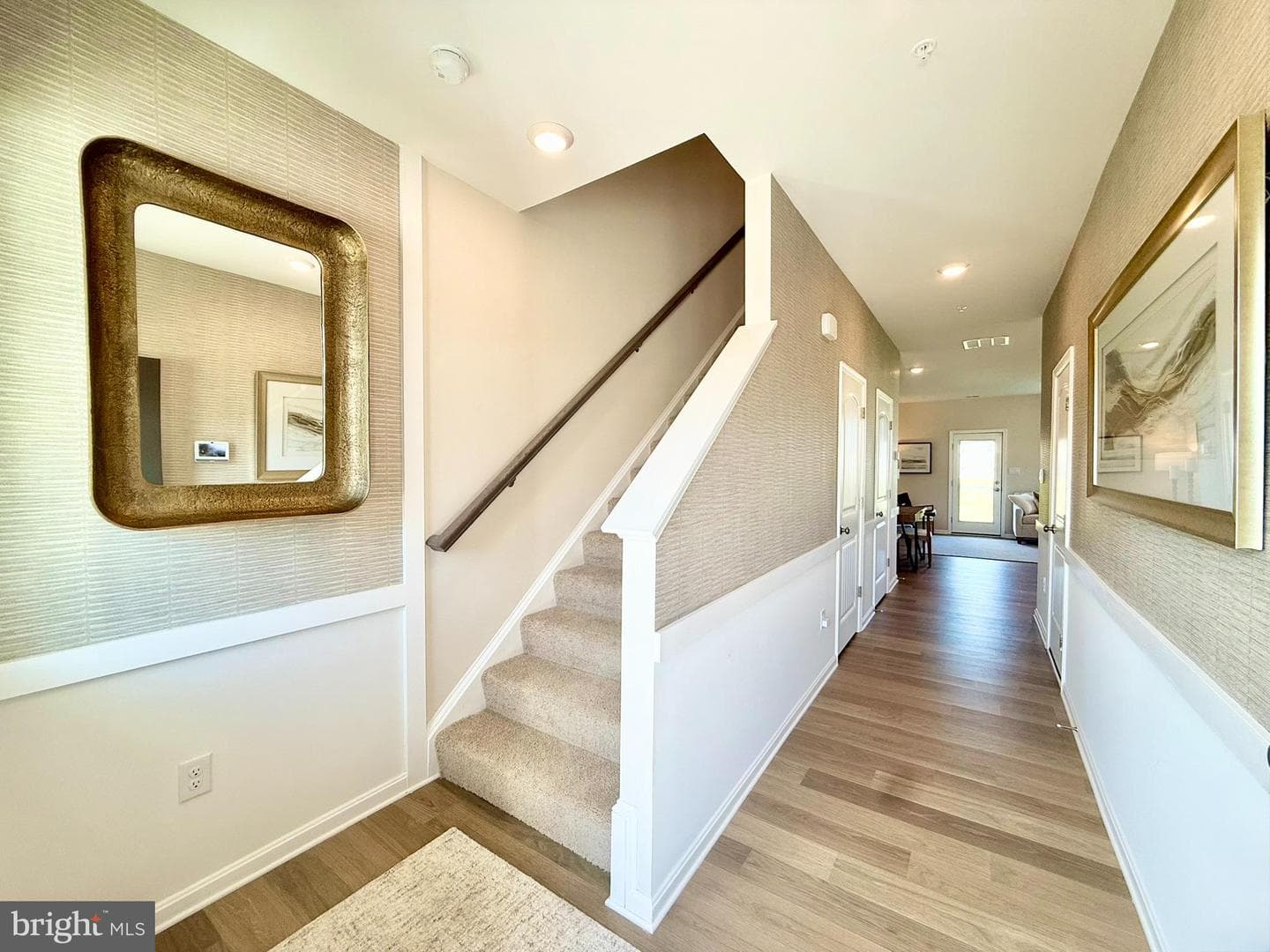 1422 Sugarplum Lane photo 3